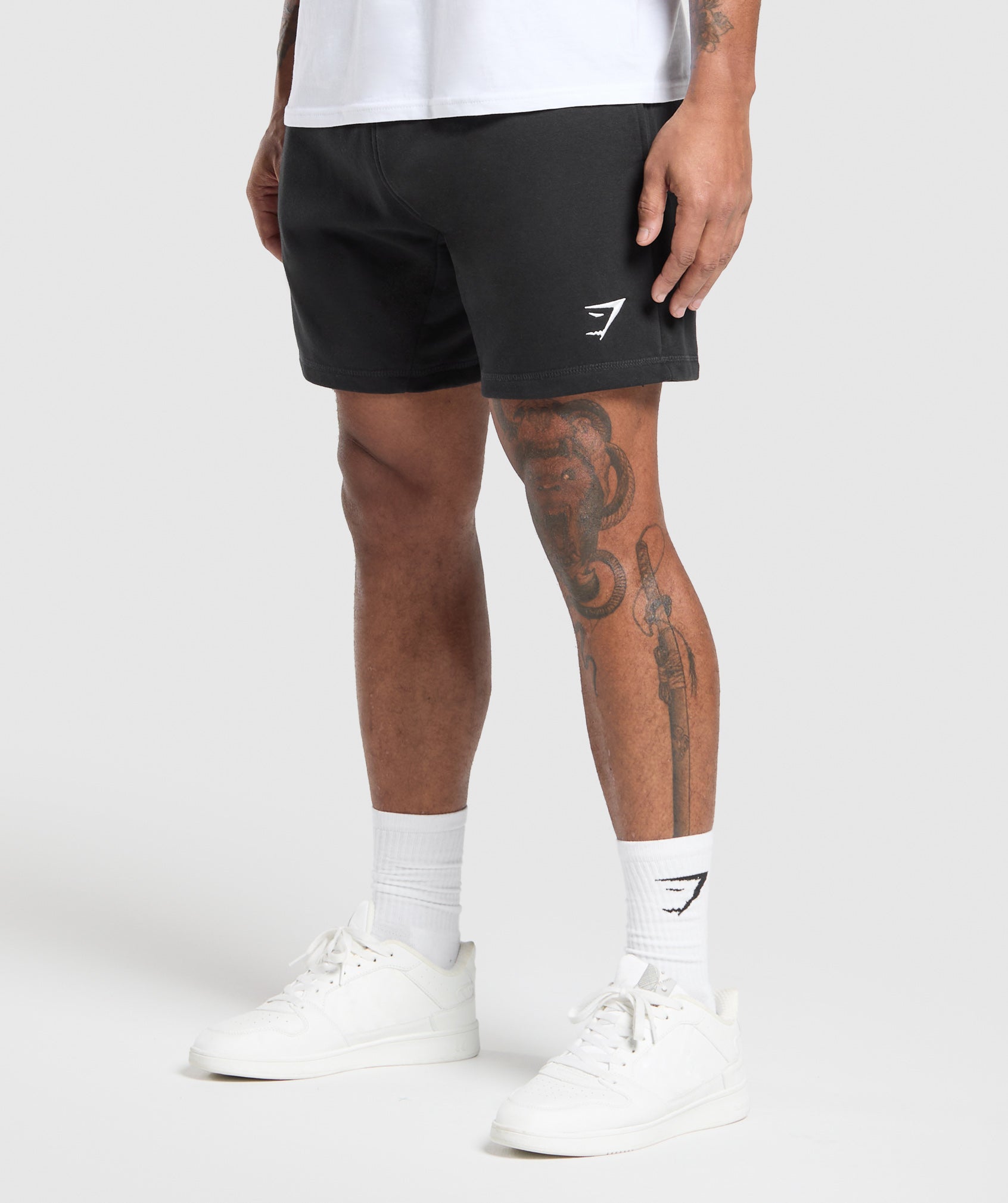 Gymshark Crest 7" Shorts Black — Gymshark | Authentic India