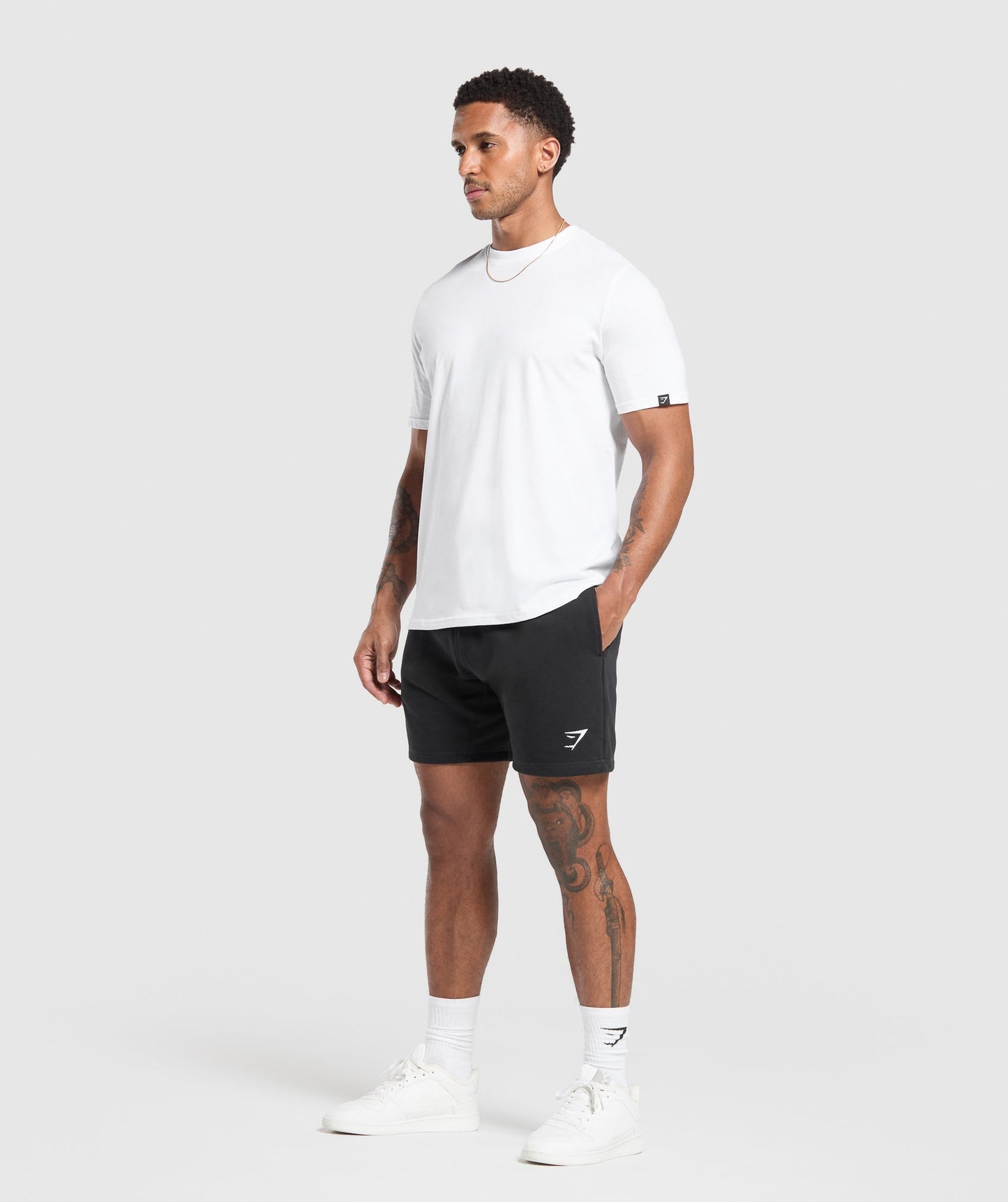 Gymshark Crest 7" Shorts Black — Gymshark | Authentic India