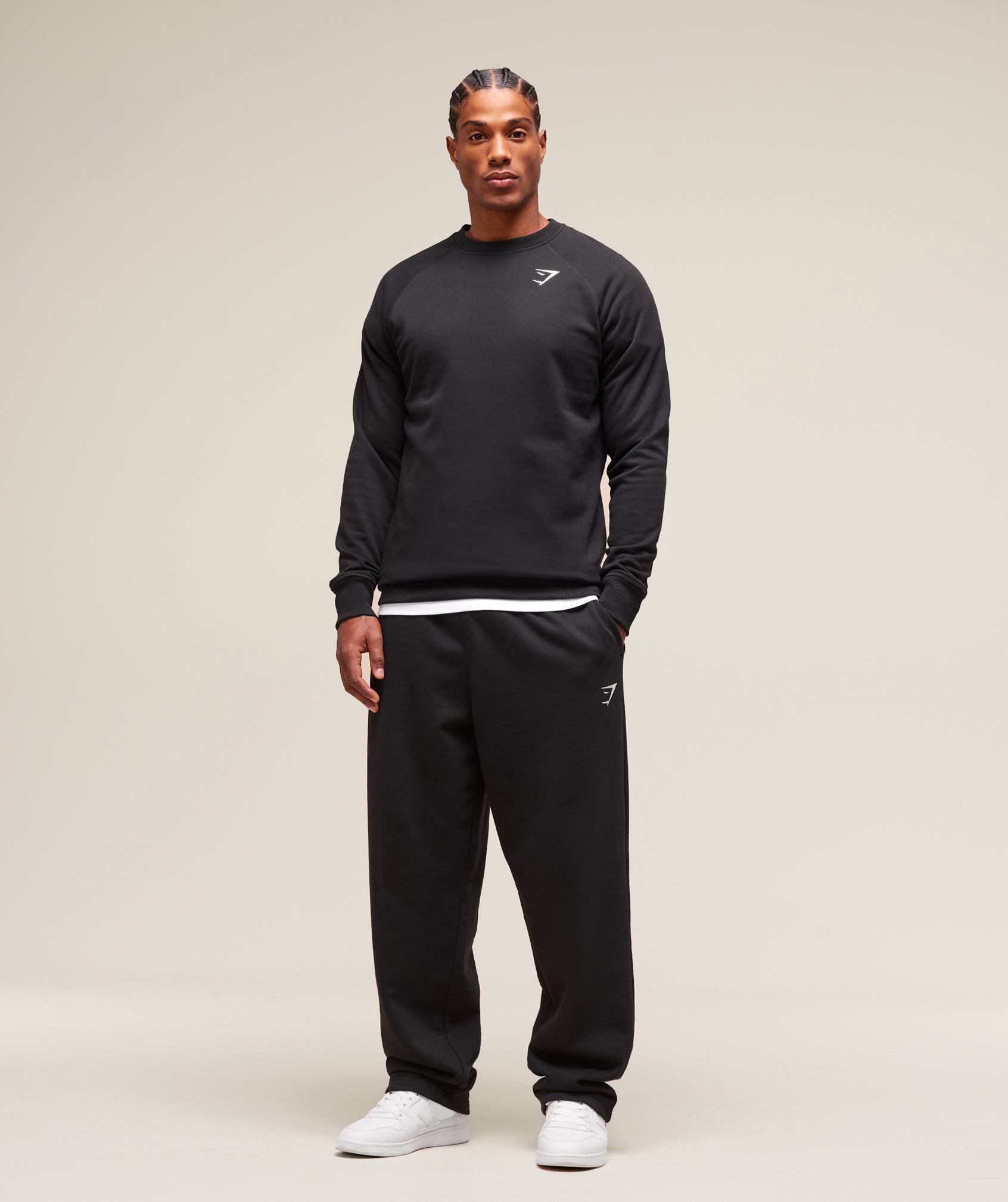 Gymshark Crest Sweatshirt Black — Gymshark | Authentic India