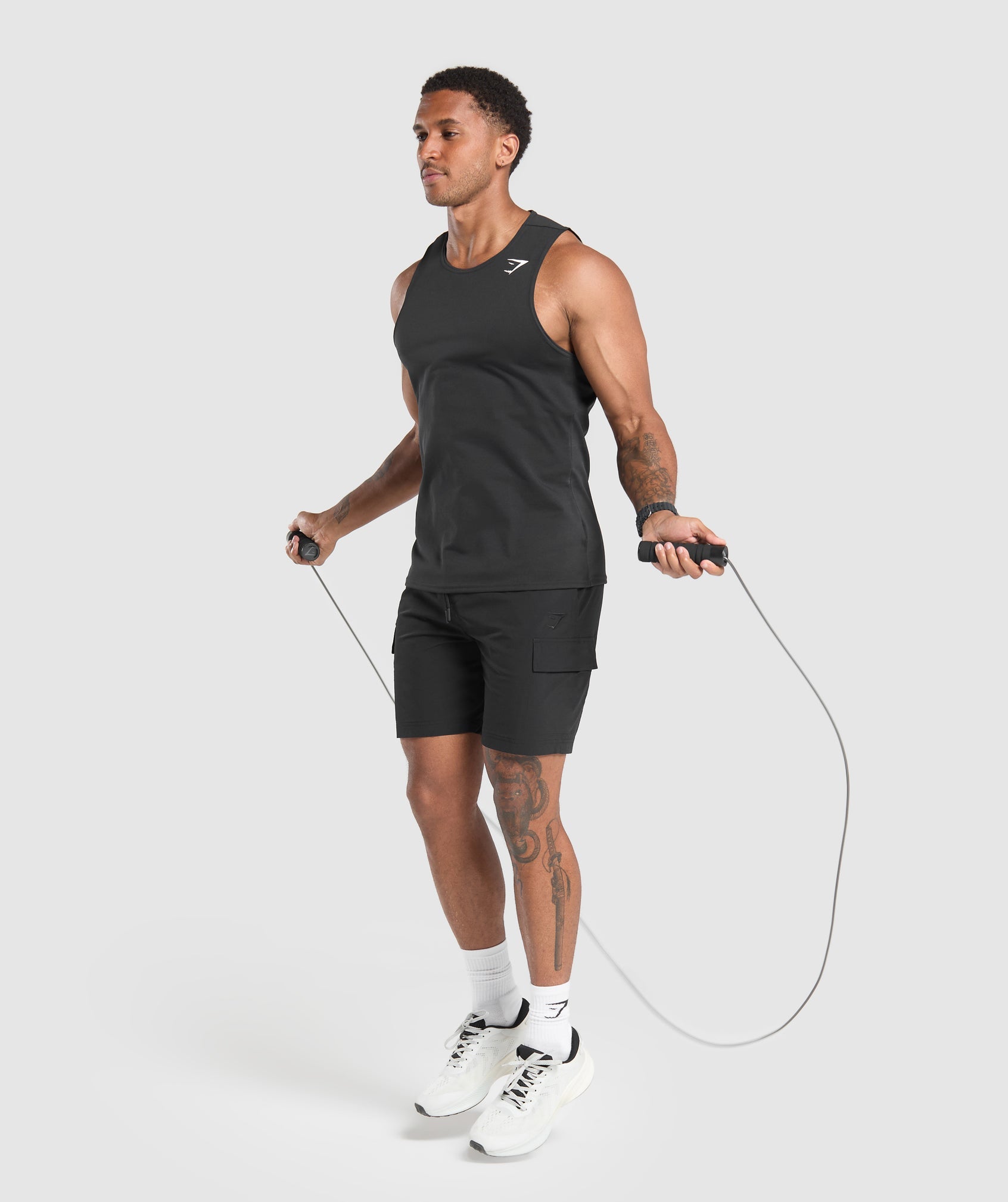 Gymshark Stretch Woven Cargo Shorts Black — Gymshark | Authentic India