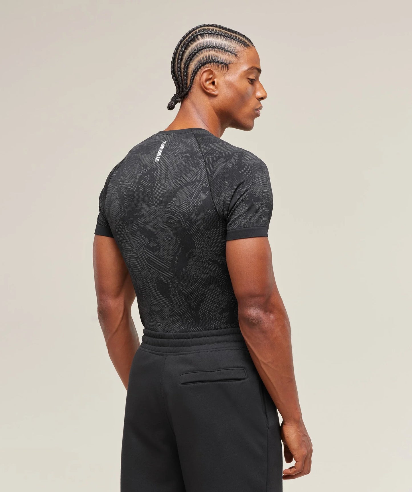 GYMSHARK Geo Seamless T Shirt Black Charcoal Grey — Gymshark | Authentic India