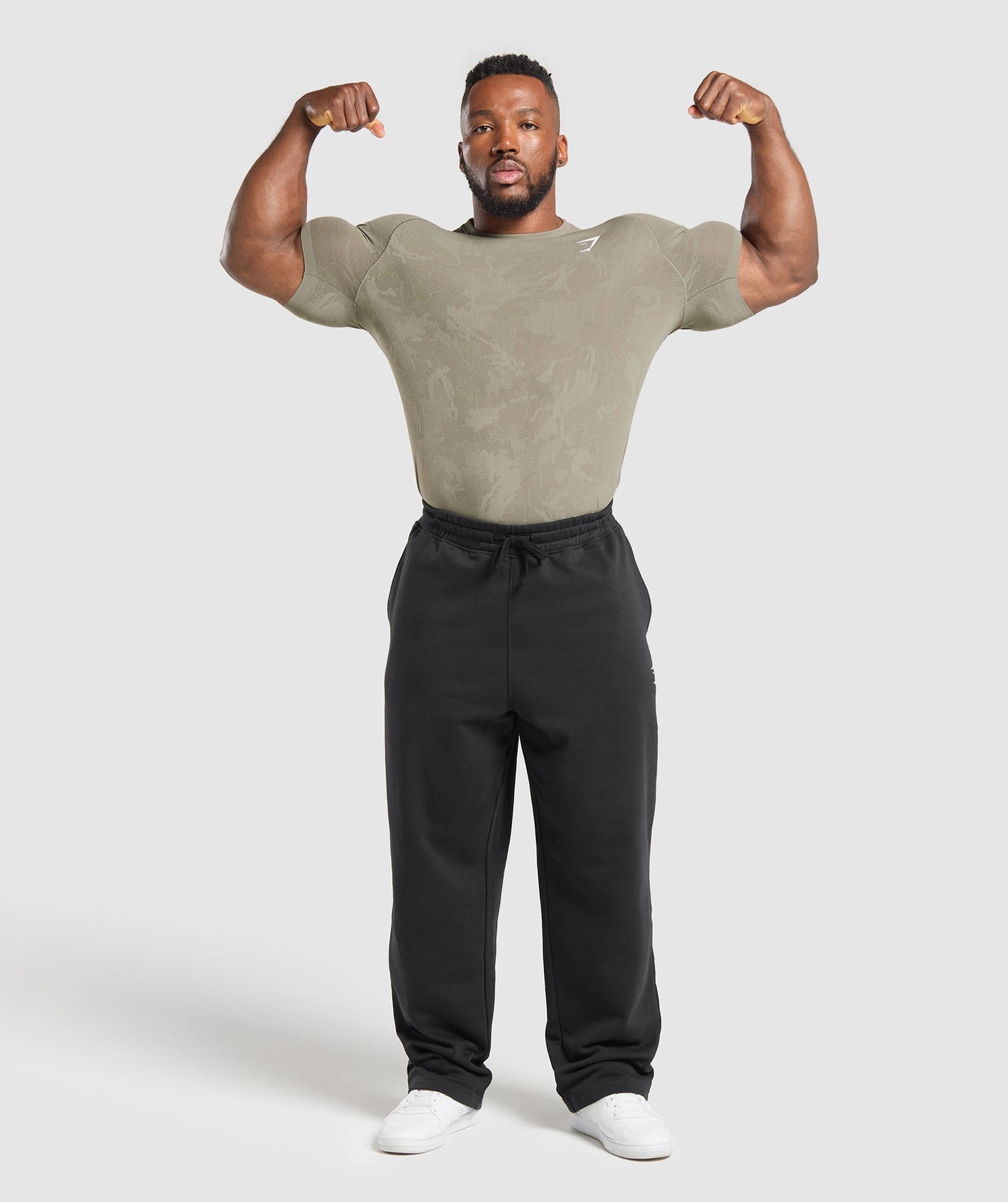 Gymshark Geo Seamless T-Shirt Linen Brown — Gymshark | Authentic India