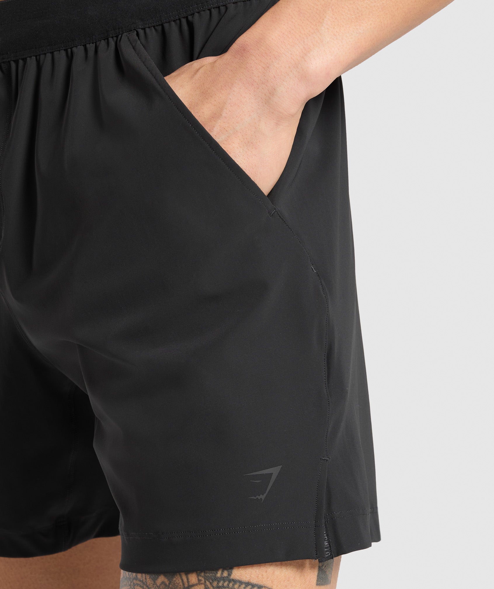 Gymshark Hybrid 6" Shorts Black — Gymshark | Authentic India