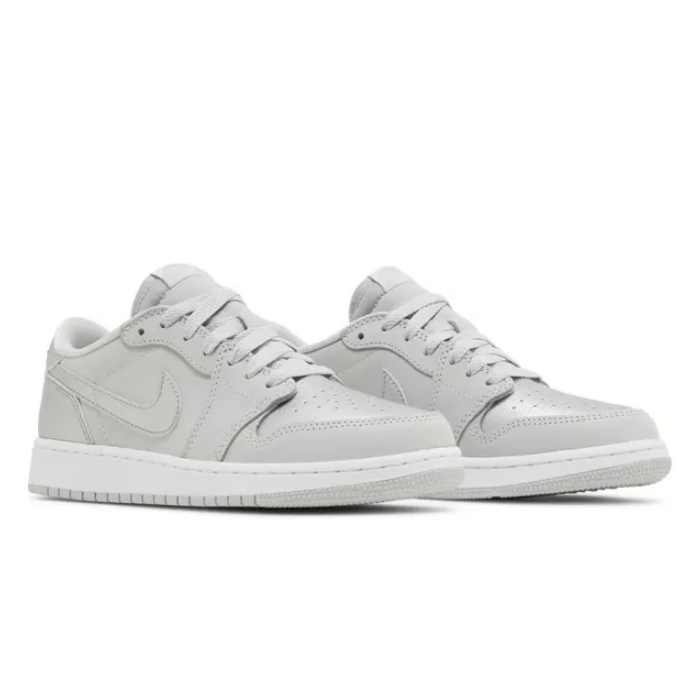 Jordan 1 Low OG Metallic Silver