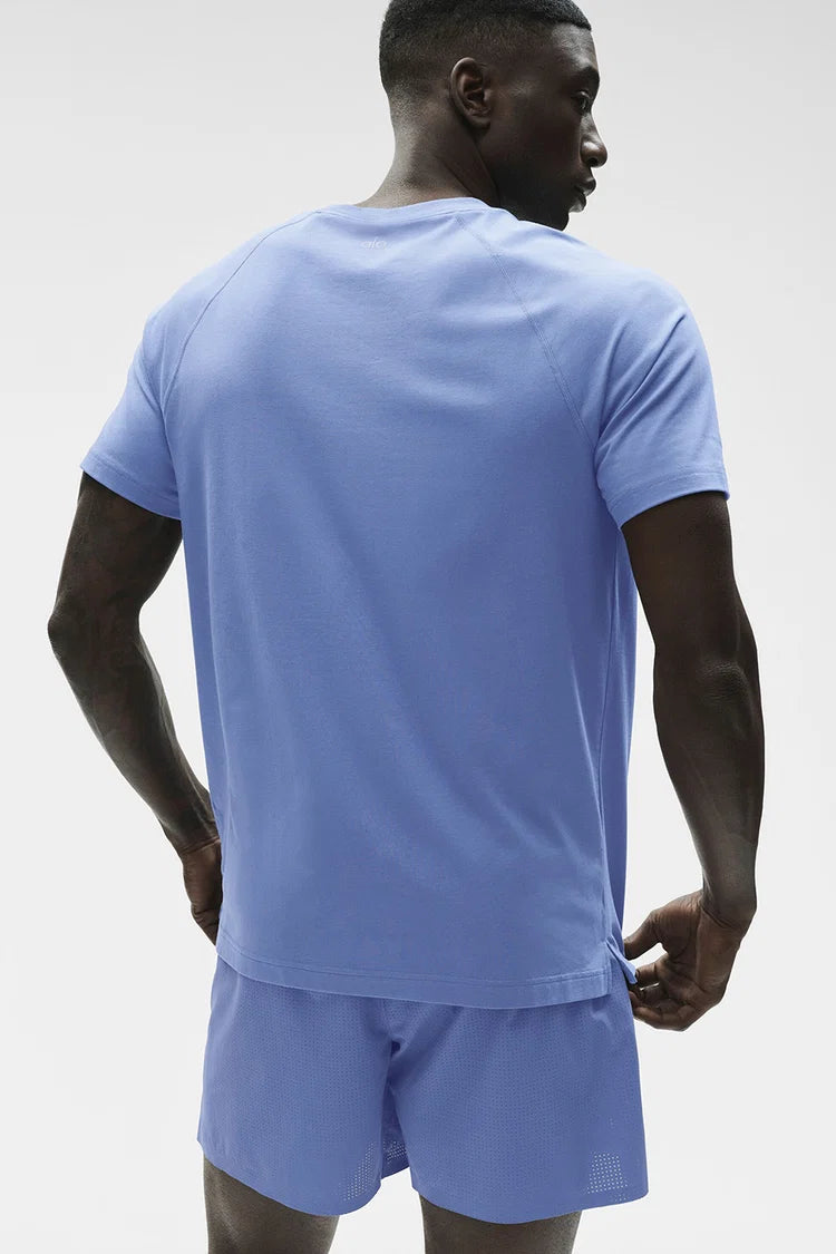 ALO Vapor Crewneck Short Sleeve - light Provence Blue