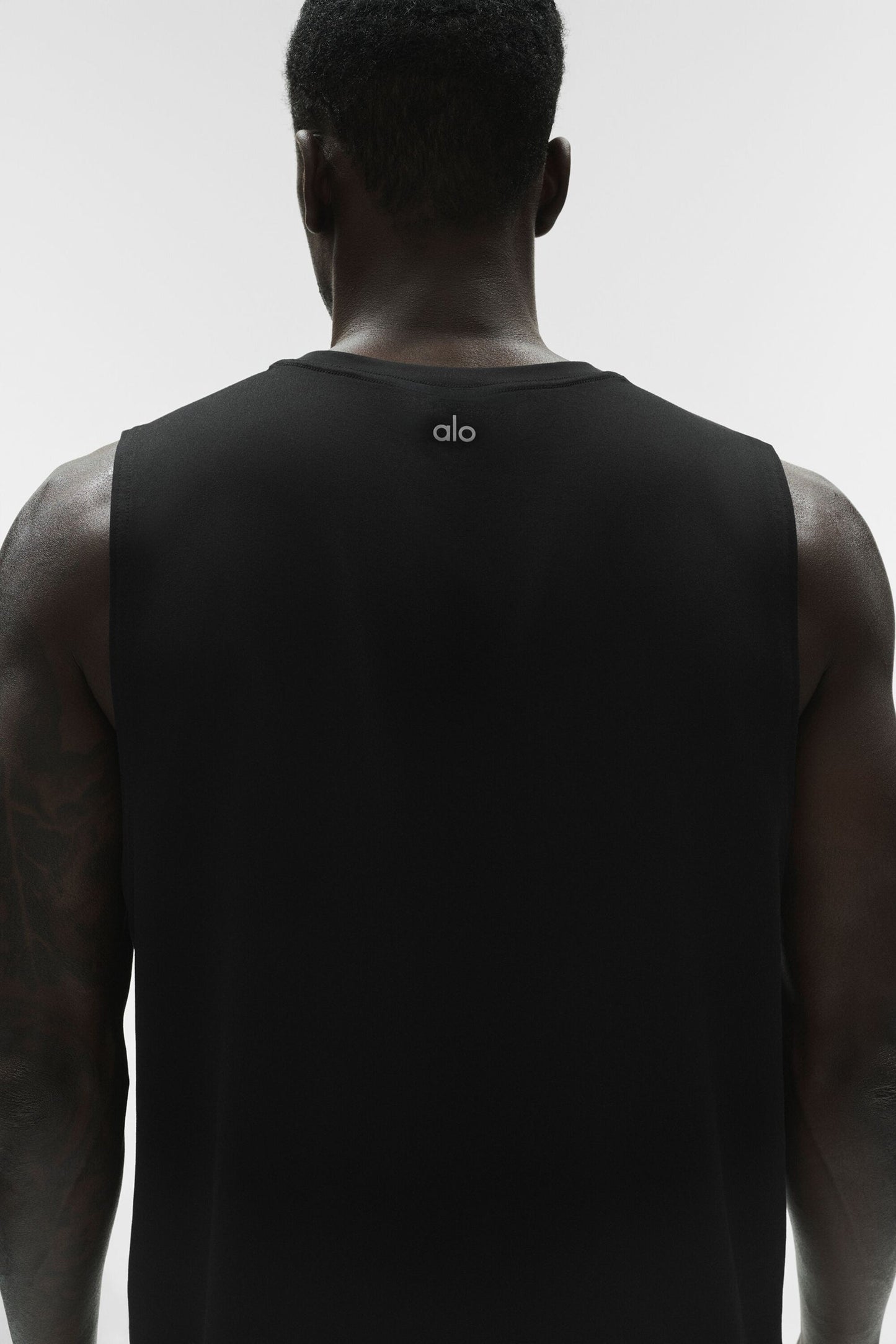 Conquer Muscle Tank - Black