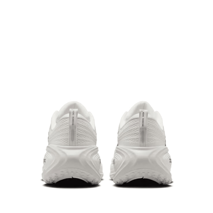 Nike Vomero Plus Run — NIKE | Authentic India