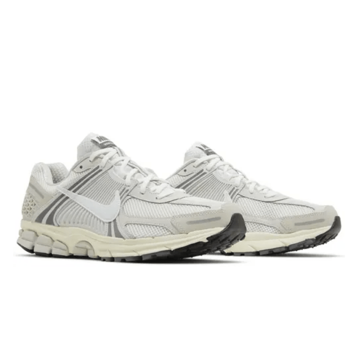Nike Zoom Vomero 5 Platinum Tint — NIKE | Authentic India