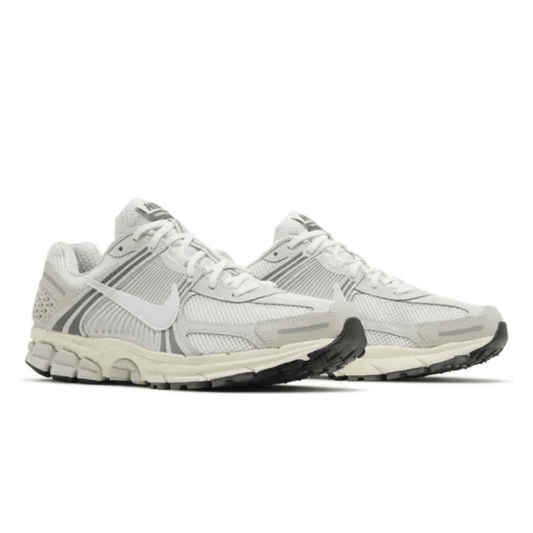 Nike Zoom Vomero 5 Platinum Tint — NIKE | Authentic India