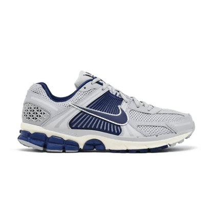 Nike Zoom Vomero 5 Yankees — NIKE | Authentic India