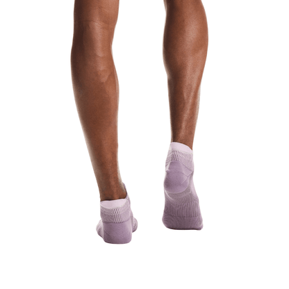 On Running Performance Run Sock Low Dewberry Sakura — ON CLOUD | Authentic India