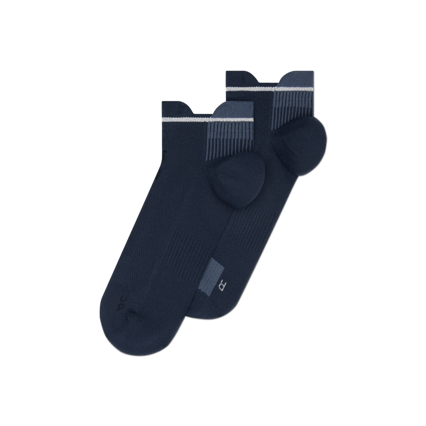 On Running Performance Run Sock Low Navy — ON CLOUD | Authentic India