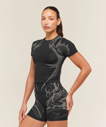 GYMSHARK Storm Seamless Short Sleeve Top Black/Tinted White