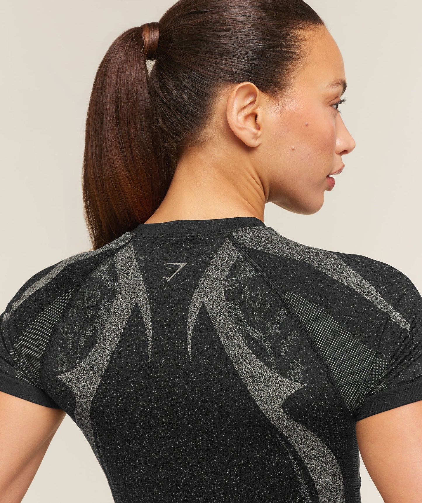 GYMSHARK Storm Seamless Short Sleeve Top Black/Tinted White