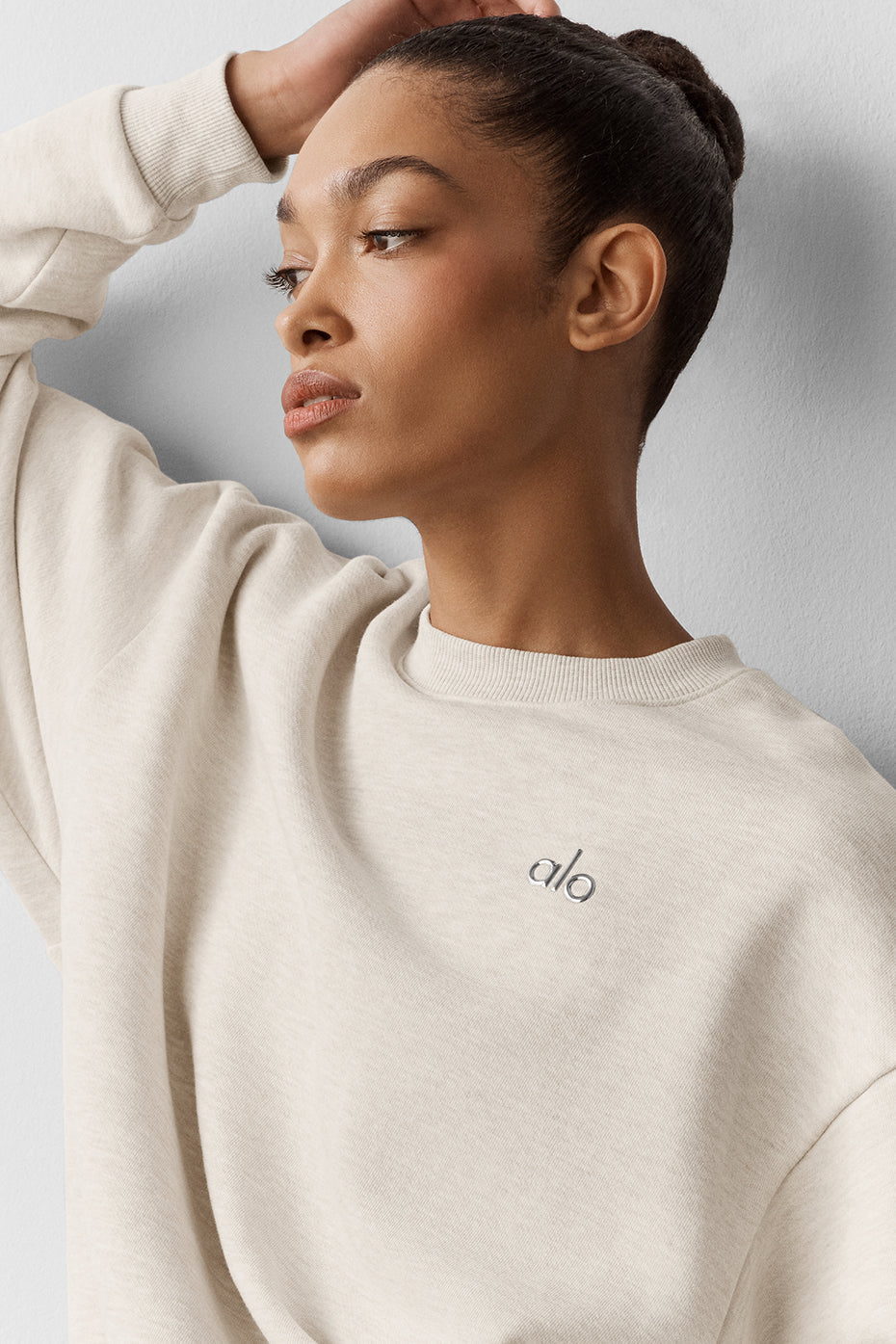 Accolade Crew Neck Pullover - Oatmeal Heather — Alo Yoga | Authentic India