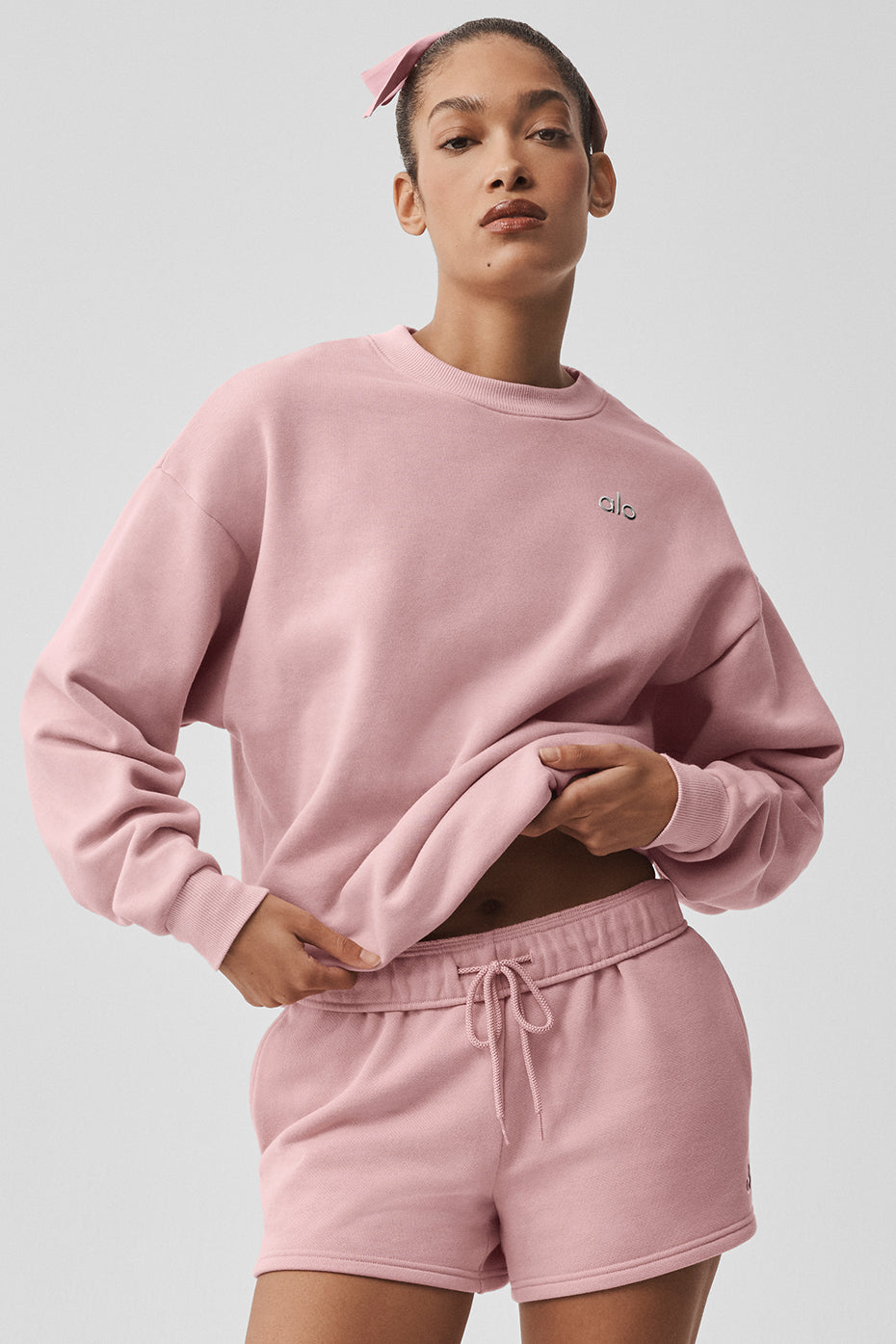 Accolade Crew Neck Pullover - Vintage Pink — Alo Yoga | Authentic India