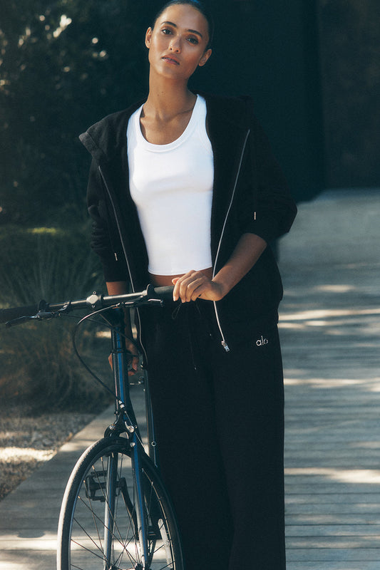 Accolade Straight Leg Sweatpant - Black