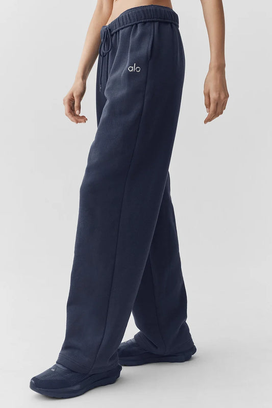 ALO Accolade Straight Leg Sweatpant Navy