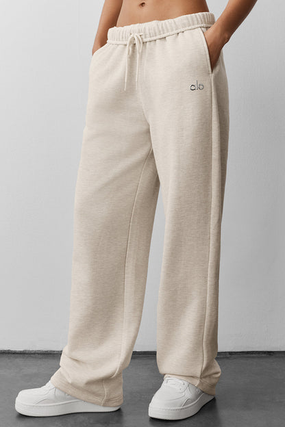 Accolade Straight Leg Sweatpant - Oatmeal Heather — Alo Yoga | Authentic India
