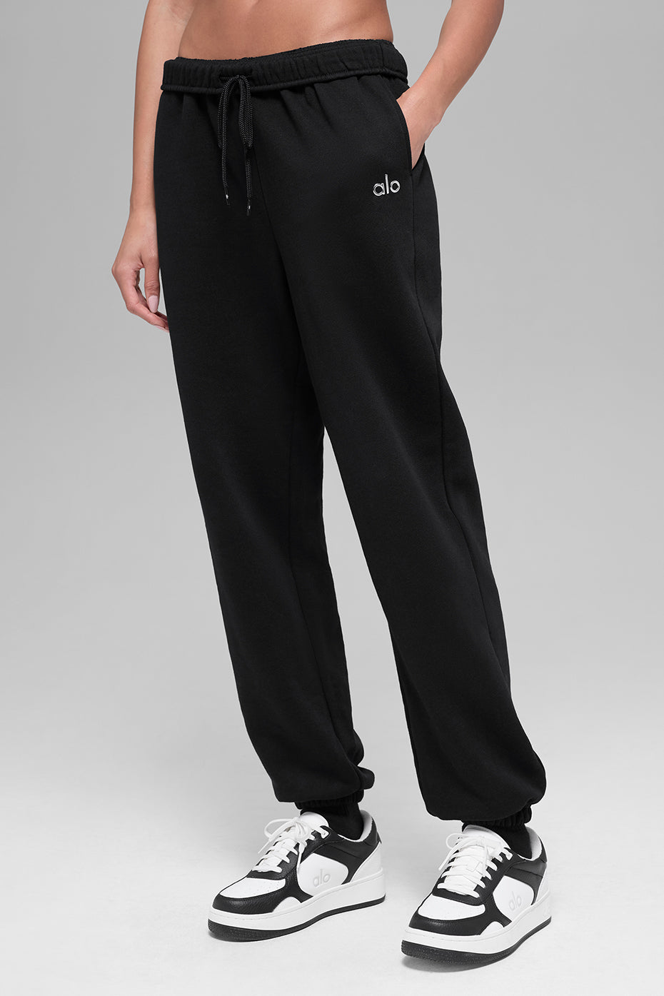 Accolade Sweatpant - Black — Alo Yoga | Authentic India