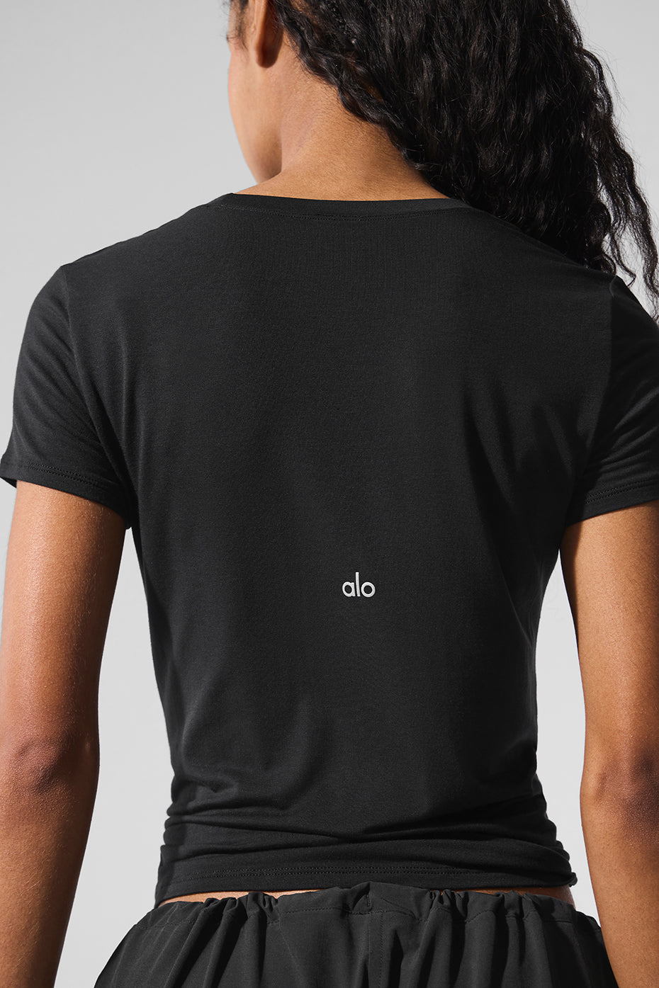All Day Short Sleeve - Black — Alo Yoga | Authentic India