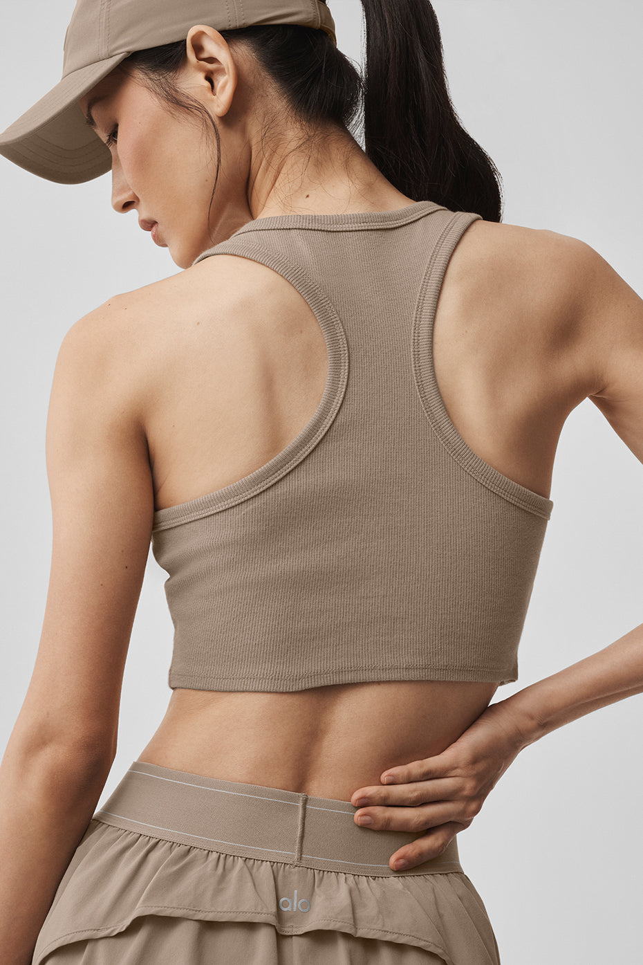 Aspire Tank - Gravel/White — Alo Yoga | Authentic India