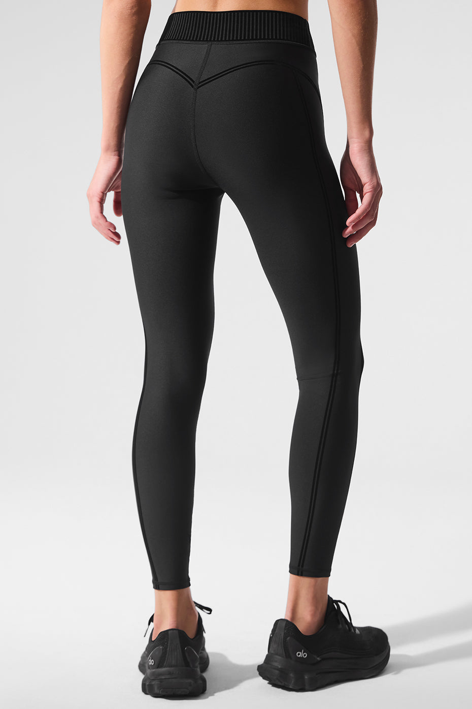 Airlift High-Waist 7/8 Line Up Legging - Black — Alo Yoga | Authentic India