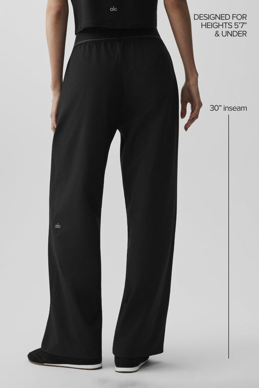 Suit Up Trouser (Regular) - Black — Alo Yoga | Authentic India