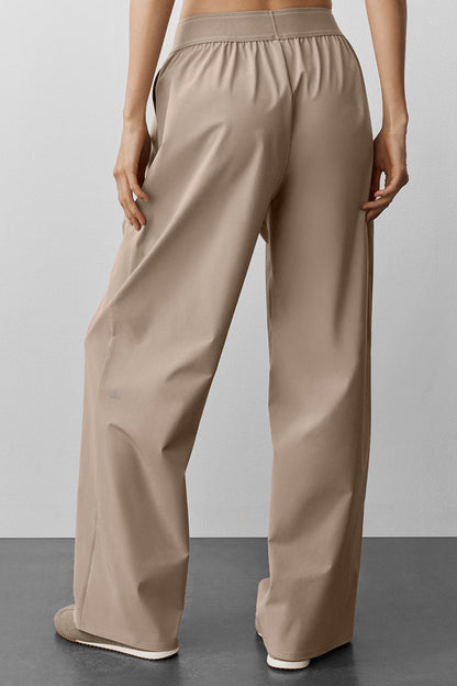 Suit Up Trouser (Regular) - Gravel — Alo Yoga | Authentic India