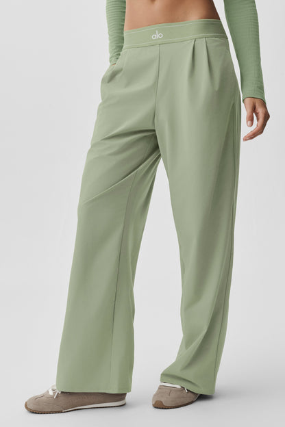 Suit Up Trouser (Regular) - Dune Grass