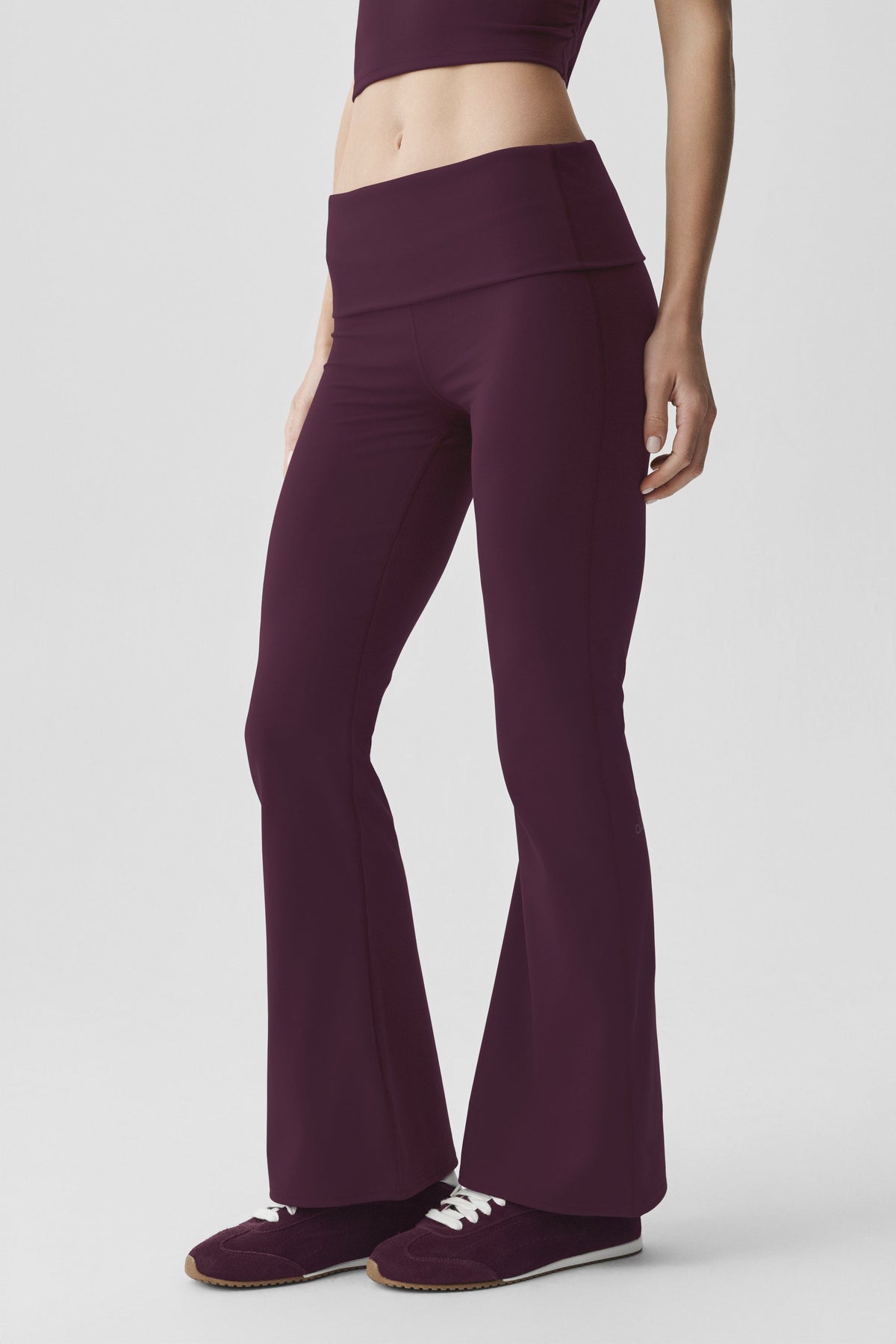 ALO Softsculpt Foldover Flare Legging (Short) - Rich Bordeaux
