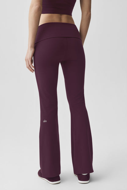 ALO Softsculpt Foldover Flare Legging (Short) - Rich Bordeaux