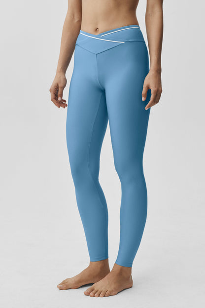 Airlift High-Waist Trifecta Legging - California Blue/White