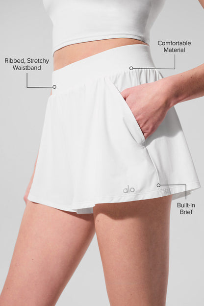 Breezy Short - White — Alo Yoga | Authentic India