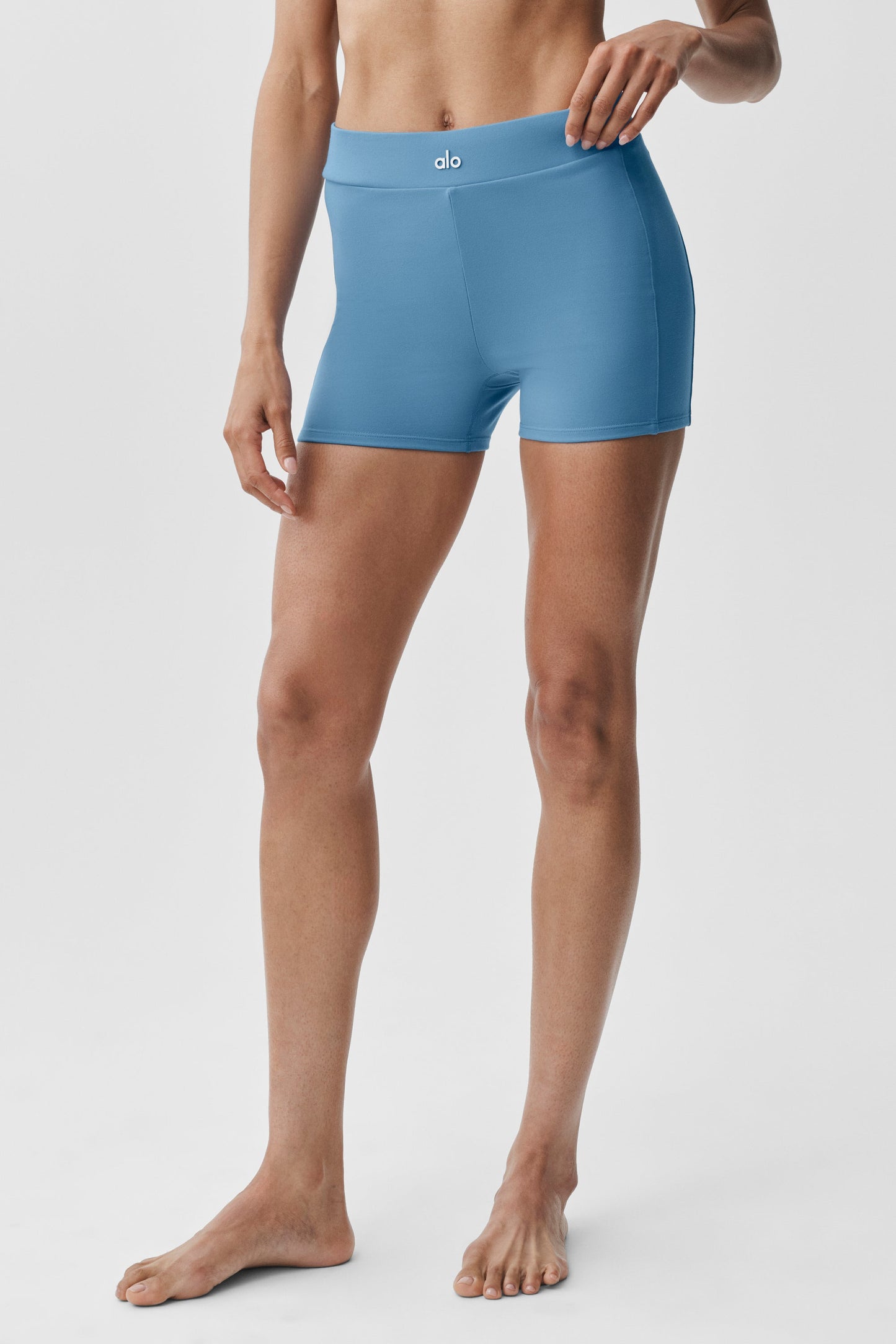 3" Airbrush High-Waist Aura Short - California Blue