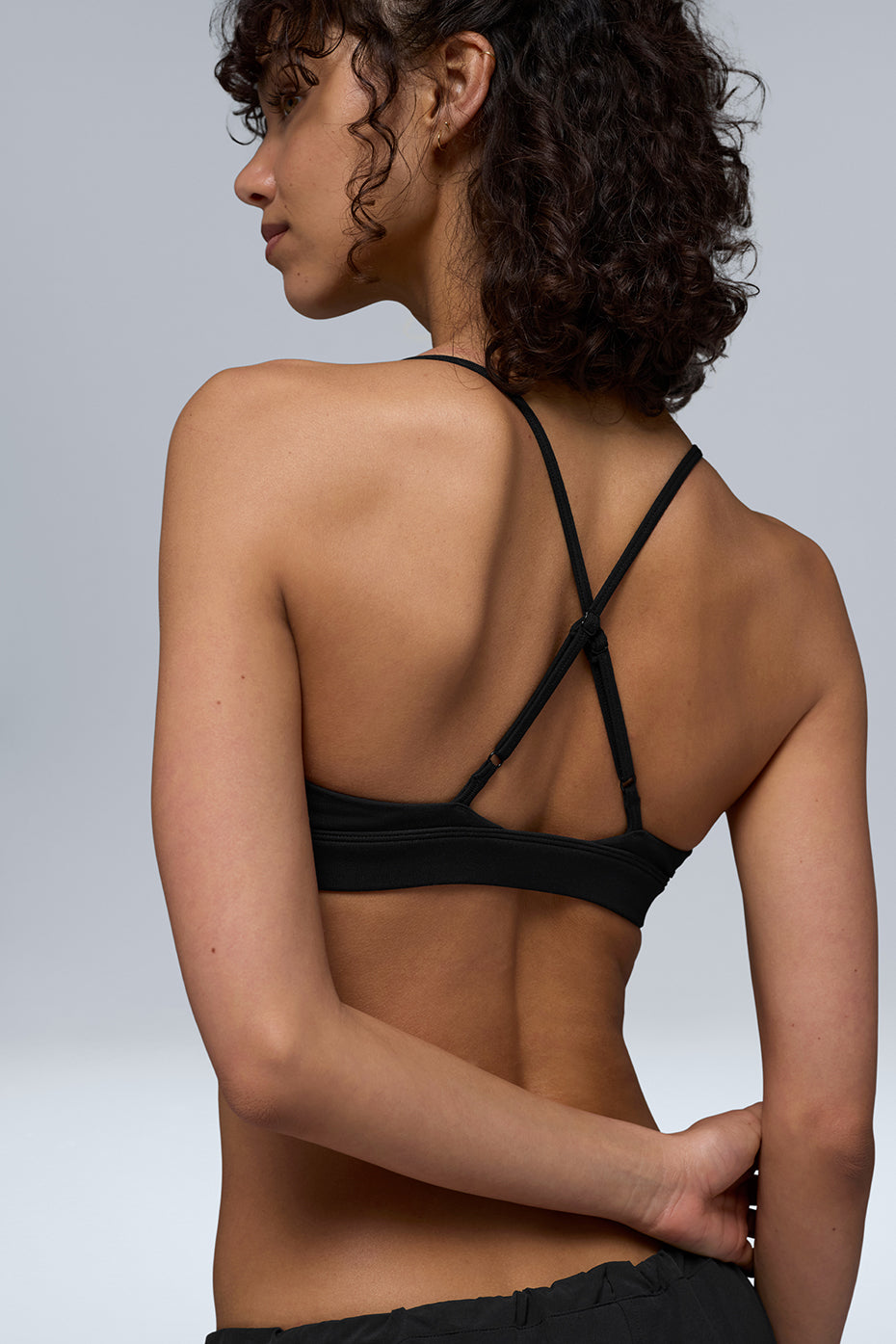 Splendor Bra - Black — Alo Yoga | Authentic India