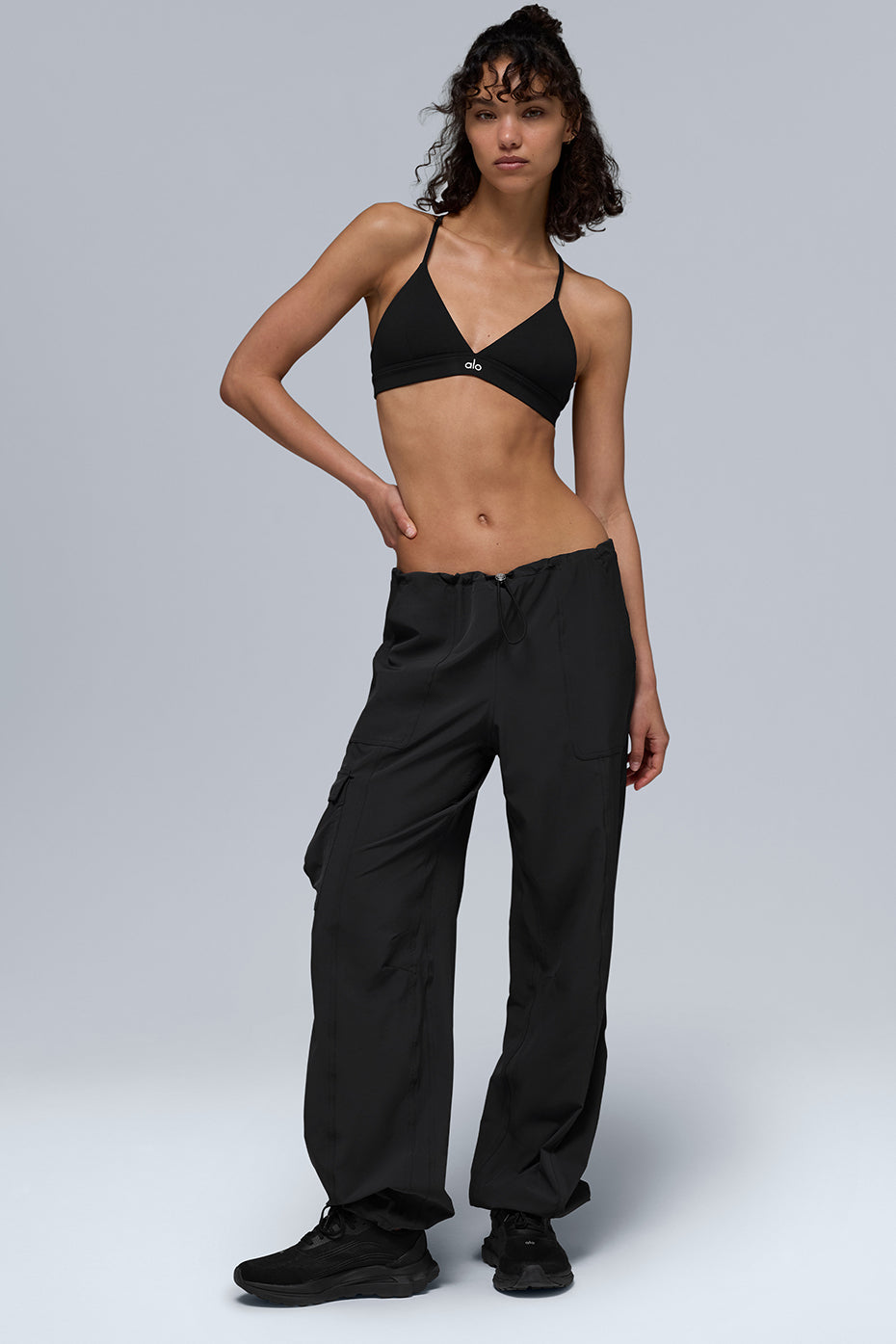 Splendor Bra - Black — Alo Yoga | Authentic India