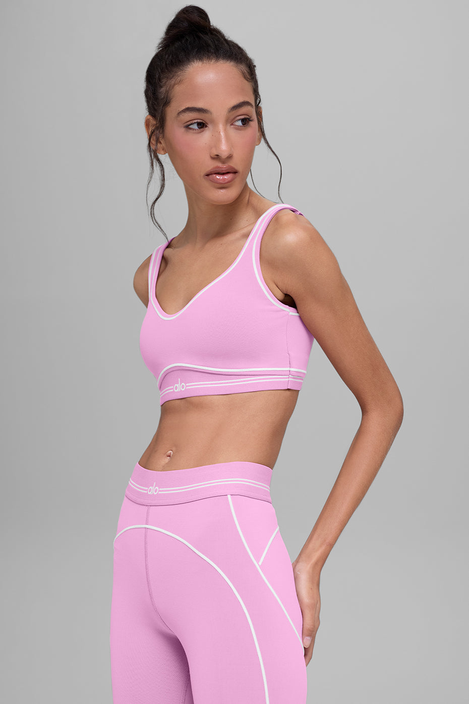 Airbrush Heart Throb Bra - Candy Heart Pink/White — Alo Yoga | Authentic India
