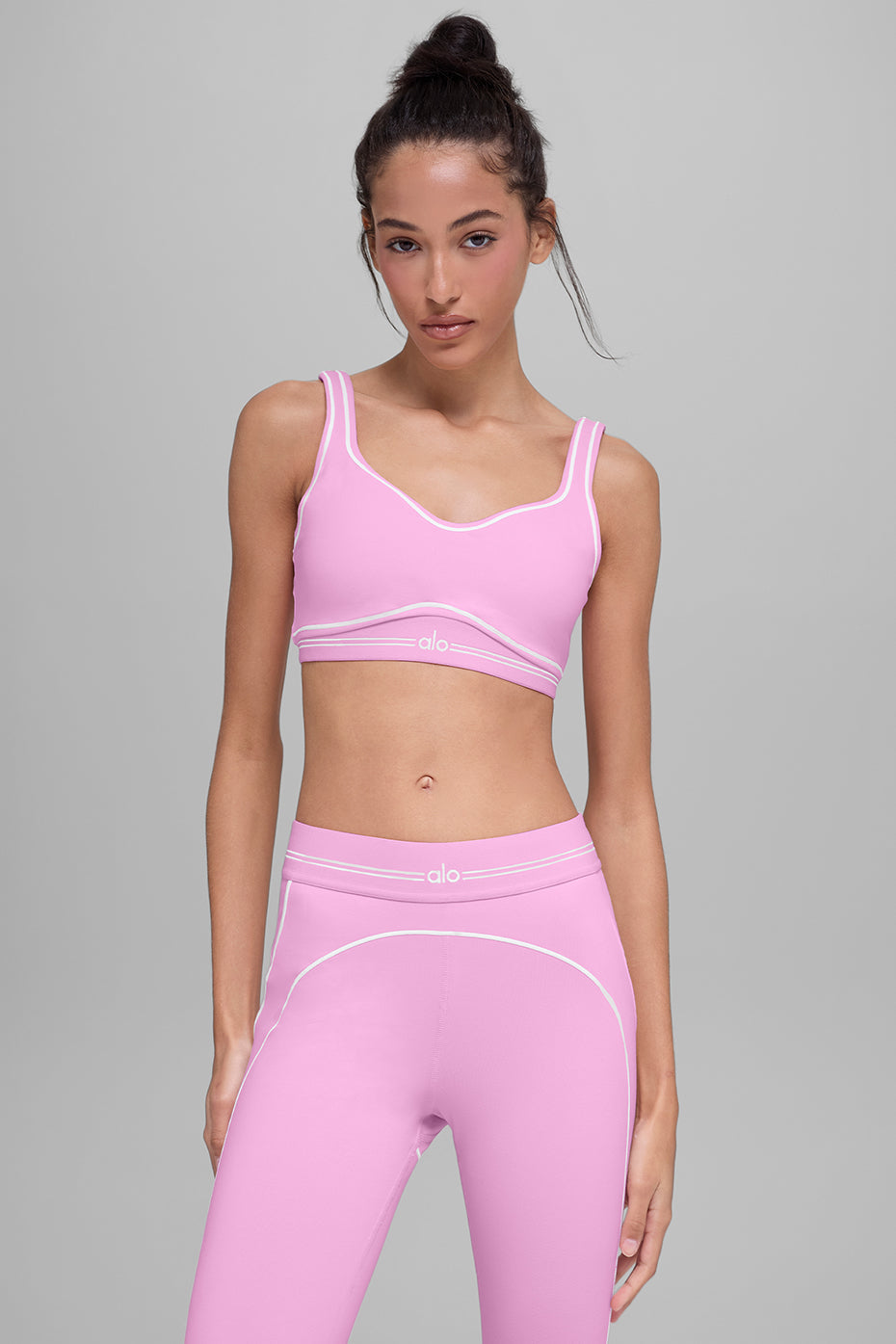 Airbrush Heart Throb Bra - Candy Heart Pink/White — Alo Yoga | Authentic India