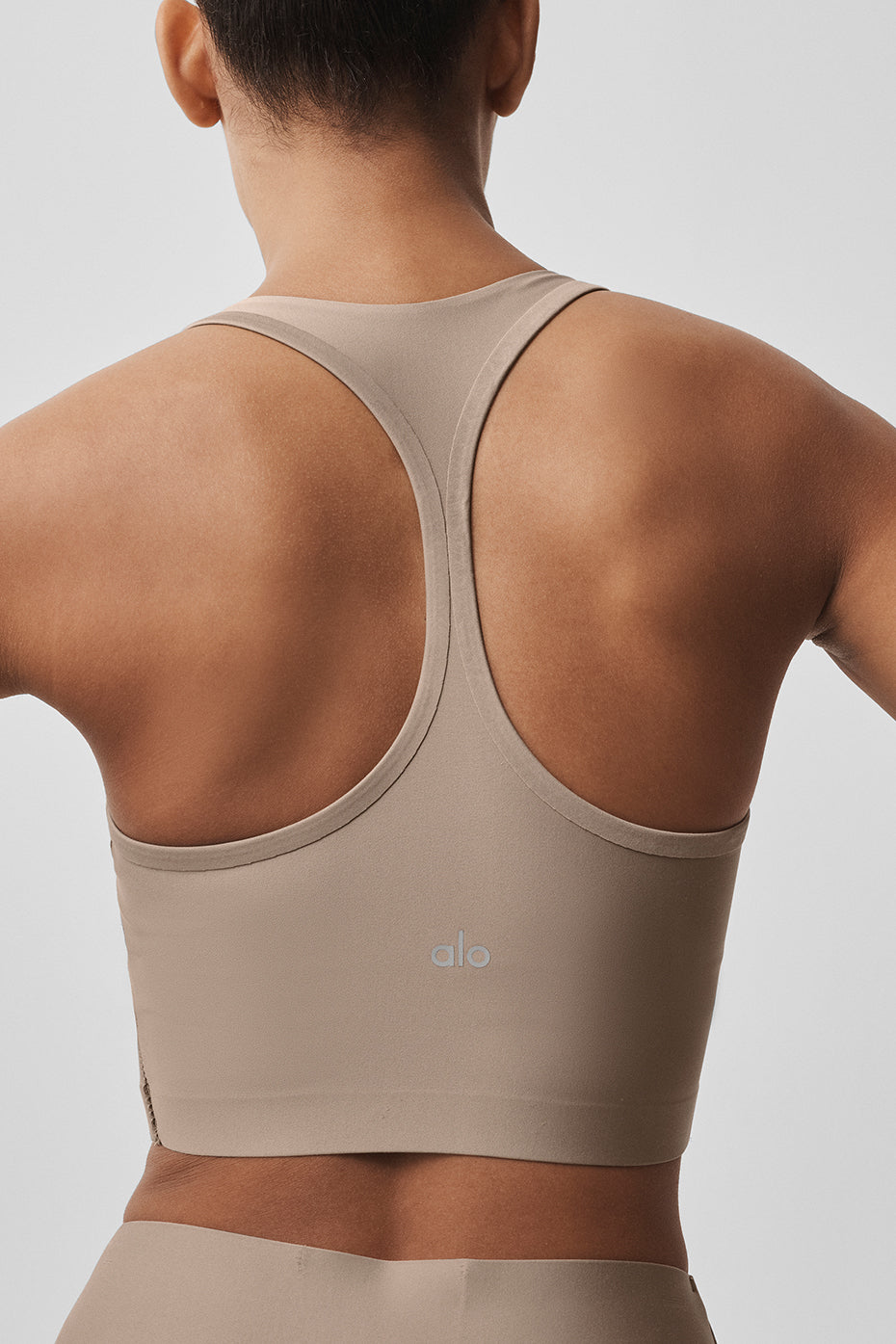 Airlift Super Sleek Bra Tank - Gravel — Alo Yoga | Authentic India