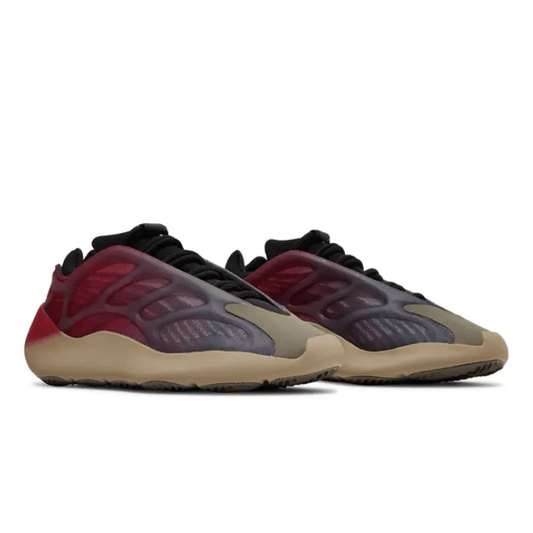 Adidas Yeezy 700 V3 Fade Carbon