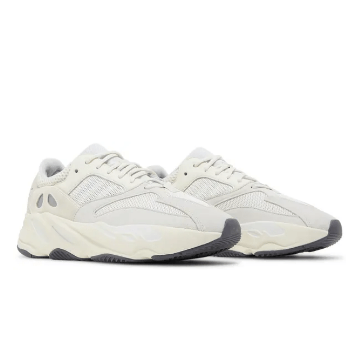 Adidas Yeezy Boost 700 Analog
