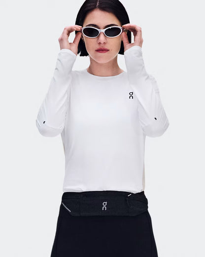 ON Performance Long-T White | Silver