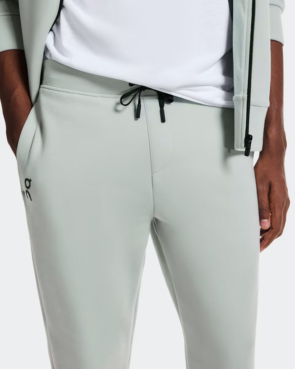 ON Focus Tech Sweatpants Mineral — ON CLOTHING | Authentic India