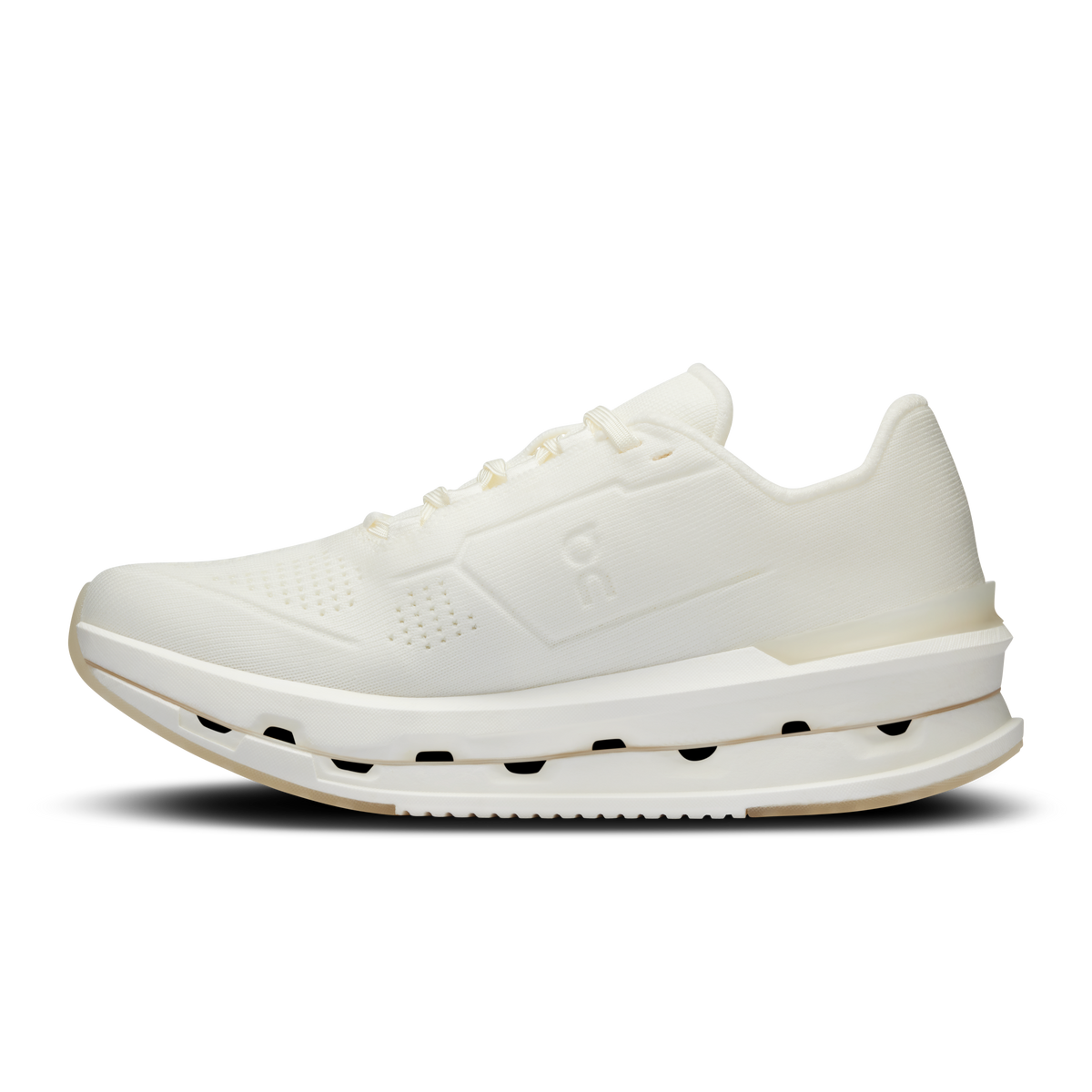 On Running Women's Cloudrise Cyclon Undyed