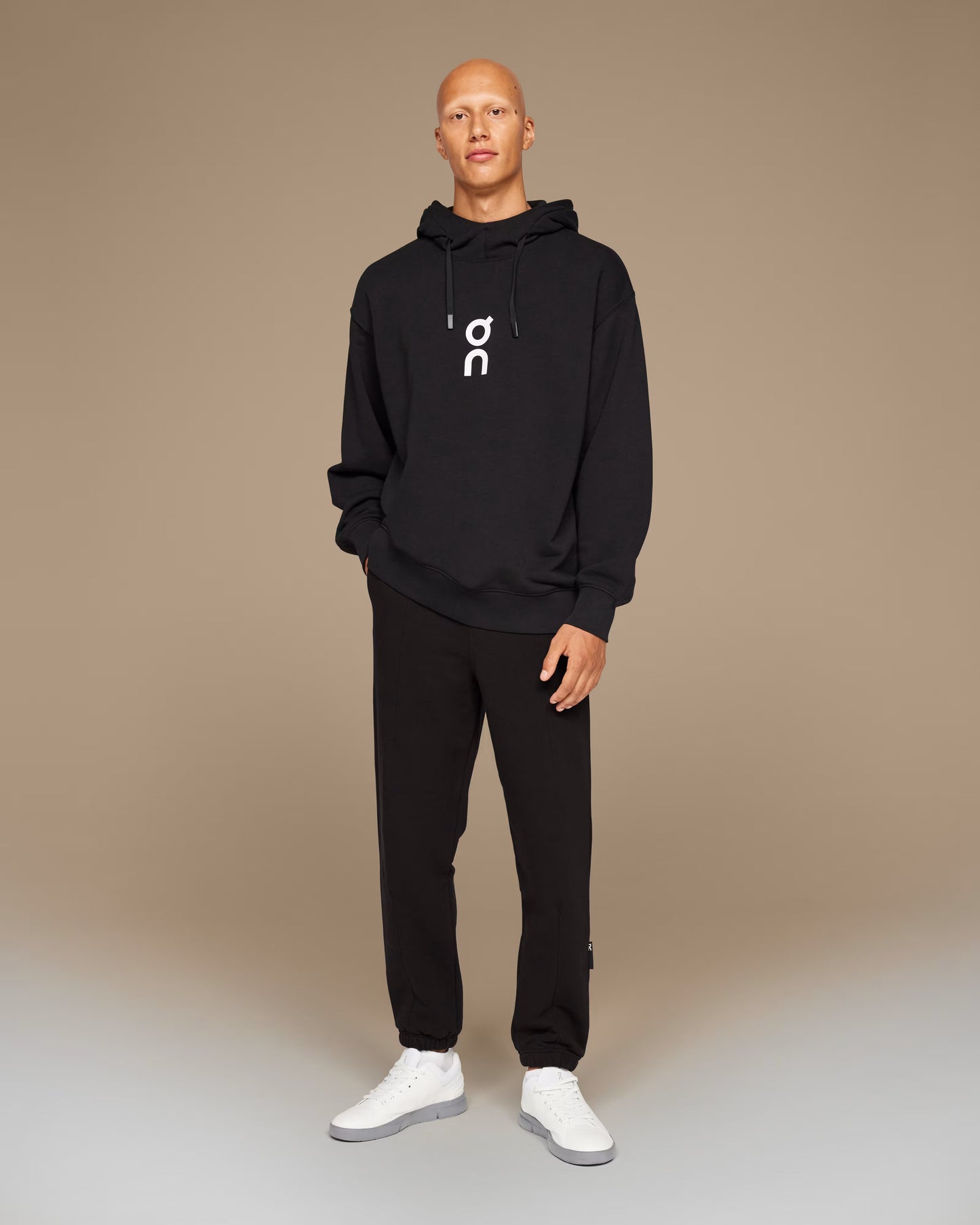 ON Club Hoodie Black — ON CLOTHING | Authentic India