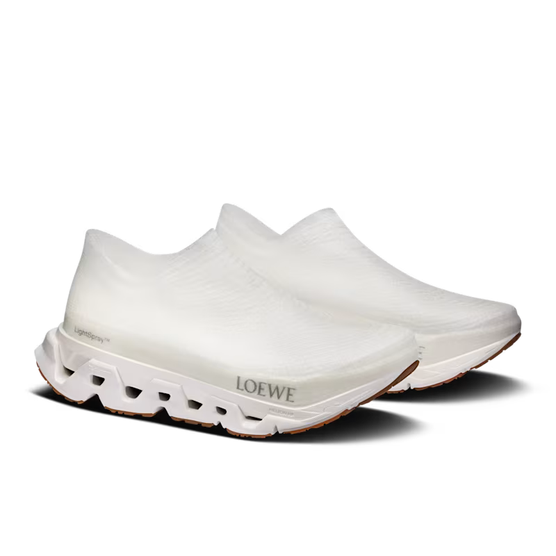 On Running LightSpray Cloudmonster LOEWE