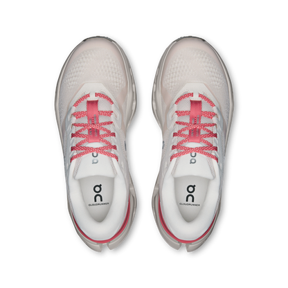 On Running Women's Cloudrunner 3 Oyster | Camellia