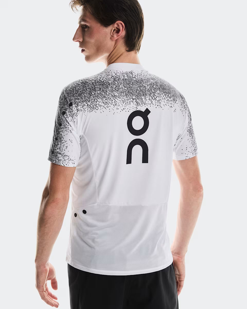 ON Ultra-T White | Iron — ON CLOTHING | Authentic India