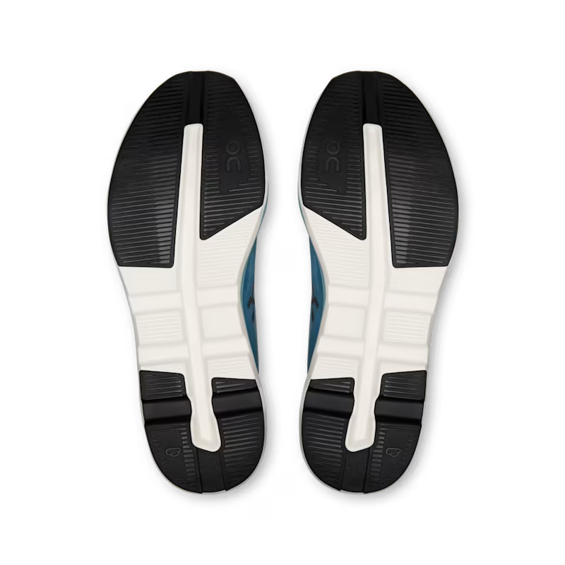 On Cloudzone Wash | Black